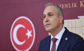 BTK Başkanı'na tepki: Kendi e-imzasının kopyalandığını bile fark etmemiş