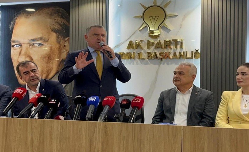 Bakan Bak: Türkiye'de spor tesisleri devrimi yaşanıyor