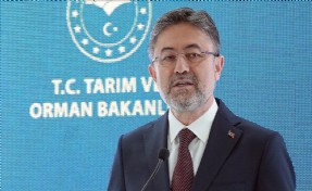 Bakan Yumaklı Çeşme'ye 'su verilecek' dedi Büyükşehir'i topa tuttu