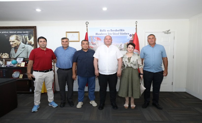 Başkan Çiçek, Muhtarlar Derneği’ni ağırladı