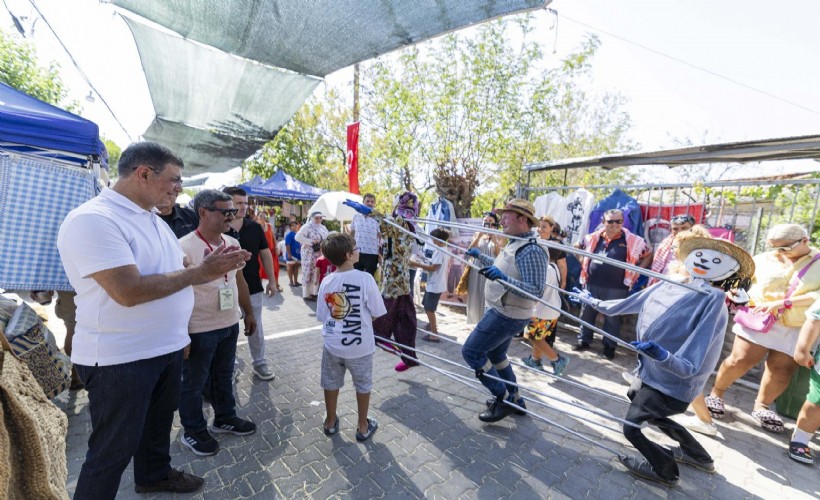 Başkan Tugay, Oyuk Festivali'nde yurttaşlarla buluştu