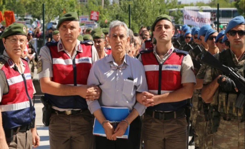 Ben 1 numaralı darbeci, Hulusi ise kahraman oldu!