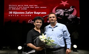 Bornova'da Büyük Zafer’in 103. Yılı’na coşku dolu kutlama