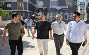 Bornova’da yol atağı: Fen İşleri her yerde