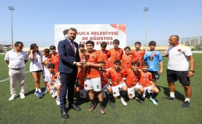 Buca’da Zafer Kupası heyecanı başlıyor