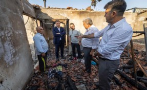 Büyükşehir’den evi yanan aileye yardım eli