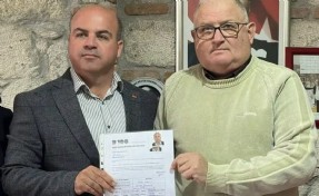 CHP Çeşme’de aile boyu delege olma dönemi: Anne, baba, eş demeden listeye yazdılar
