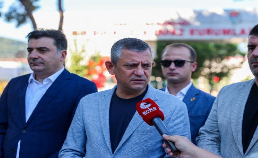 CHP'de takvim netleşiyor: Kurultay Aralık'a sarktı