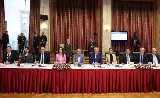 CHP’den 29 maddelik paket önerisinde İmamoğlu ayrıntısı dikkat çekti