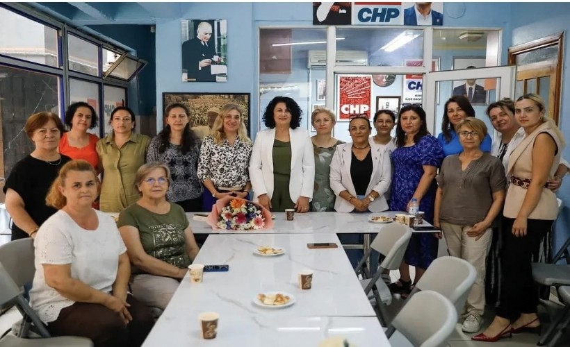 CHP İzmir'den 30 ilçede 'Kadınlar Özgürce Konuşuyor' toplantıları: Sonuç bildirgesi açıklandı