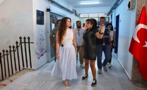 Çeşme Belediyesinden okullarda yenileme çalışması