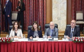 DEM Parti Meclis komisyonunda ne mesajlar verdi?
