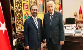 Devlet Bahçeli'ye yakın isim 'casusluk' suçlamasıyla gözaltına alındı!