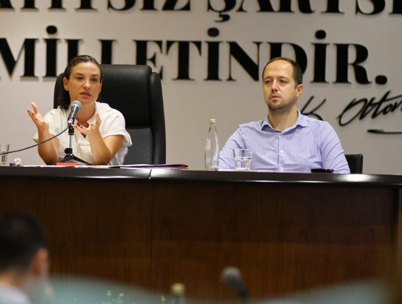 Efes Selçuk Meclisi'nde gündem; Yayalaştırma projesi ve işgaliye