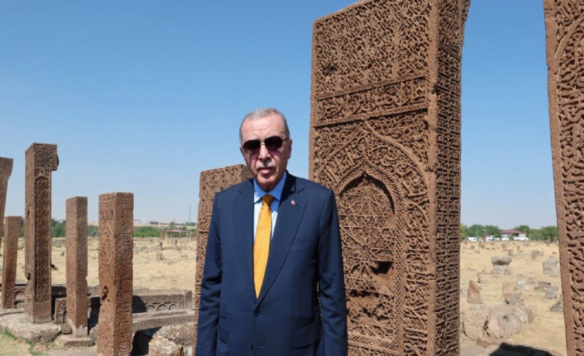 ‘Erdoğan’ın programına katılan öğrenciye 300 TL verilecek’