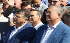 Eski vekilden galibiyet sonrası ‘dostluk’ paylaşımı: ‘Ne ben kazandım ne de o kaybetti'