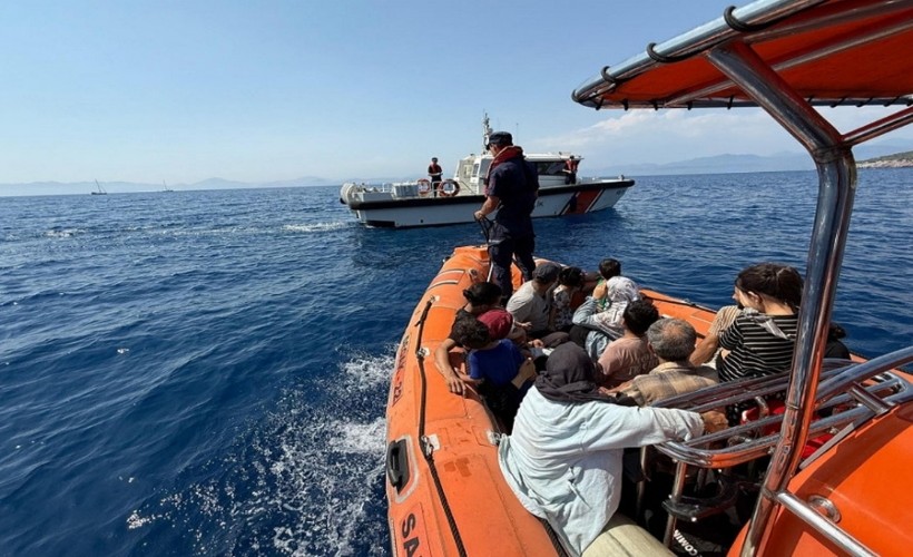 Fethiye'de mahsur kalan 24 kaçak göçmen kurtarıldı