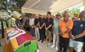 Gazeteci Ümit Aktan son yolculuğuna Bodrum'da uğurlandı