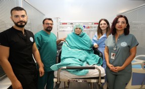 Gaziantep'ten gelen kanser hastası, İzmir'de şifa buldu