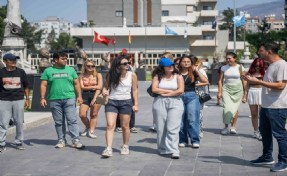Genç peyzajcılar Bornova'nın tarihi meydanında buluştu