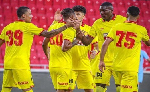 Göz-Göz hazırlık maçında gol yağdırdı