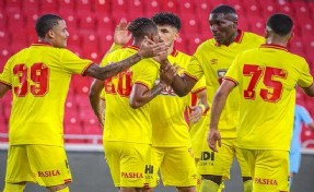 Göz-Göz hazırlık maçında gol yağdırdı