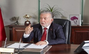 İESOB'dan Konak'taki yüksek oranlı tarife artışına tepki: Esnaf göçü başlayacak!