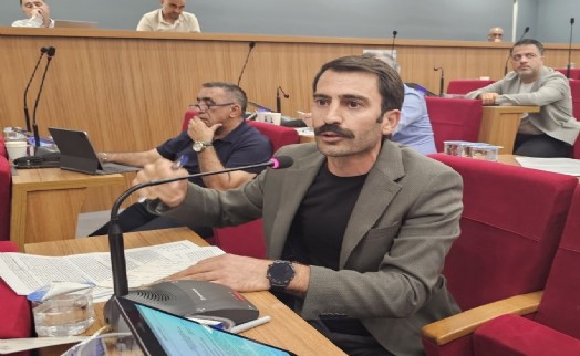 İzBB’den yerel basın ilanlarında tasarruf hamlesi: Kişili’den sert tepki!