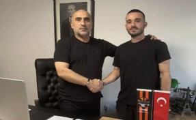 İzmir Çoruhlu FK'dan 7 imza