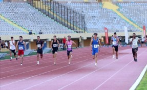 İzmir'de atletizm heyecanı