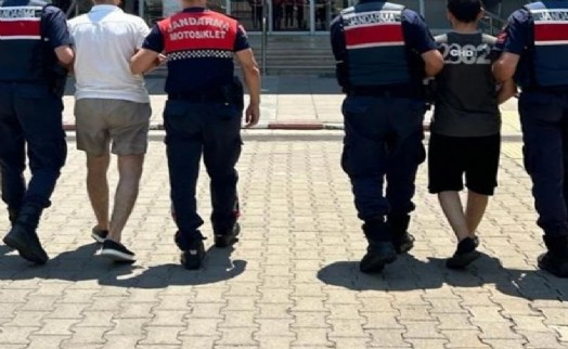 İzmir’de jandarmadan 1,5 aydaki uyuşturucu operasyonlarında 38 tutuklama