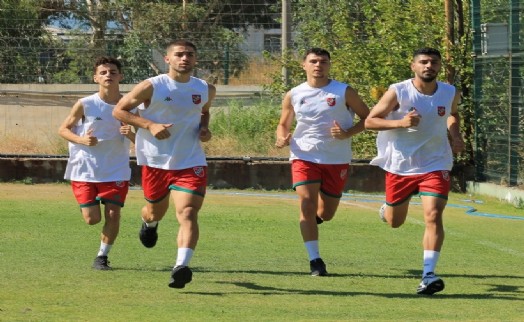 Kaf-Kaf kamp öncesi kadroyu kurdu