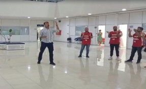 Karabağlar’da eylemin ikinci gününde Kınay'a çağrı: Bir an önce dönüş yapın!