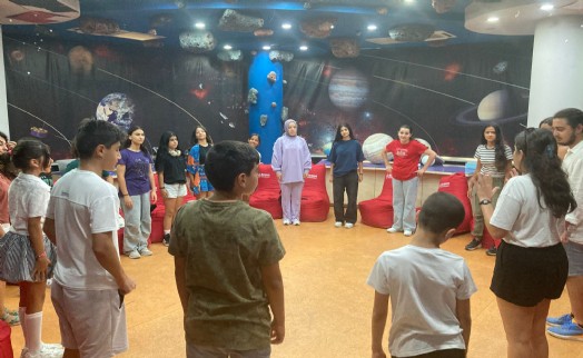 Minik kaşifler Bornova’da bilimin izinde