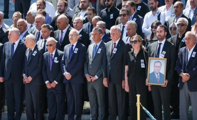 Özel, Kılıçdaroğlu ve Bahçeli eski bakan Halil Şıvgın'ın cenaze törenine katıldı