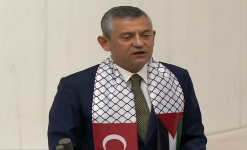 Özel'den mecliste zehir zemberek sözler: 'Maskeniz düştü!'