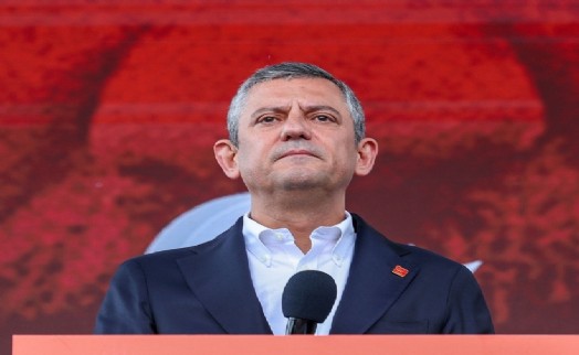 Özgür Özel, Aslanoğlu ve Soyer’i ziyaret etti