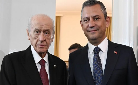 Özgür Özel'den Bahçeli'ye anketli mesaj