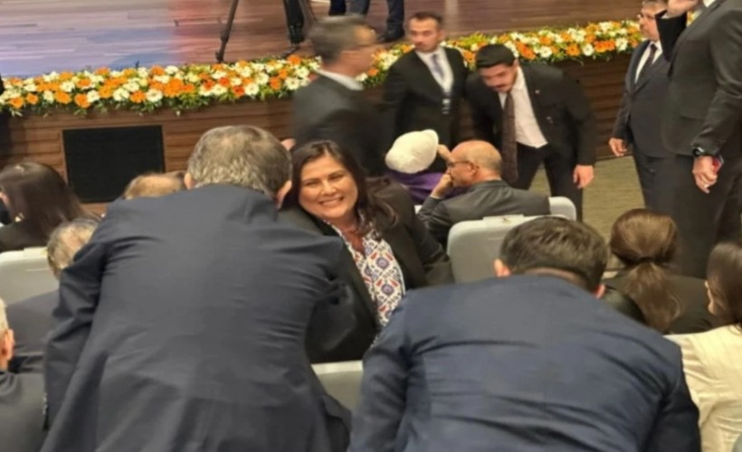Özlem Çerçioğlu AK Parti’de! İlk kare geldi