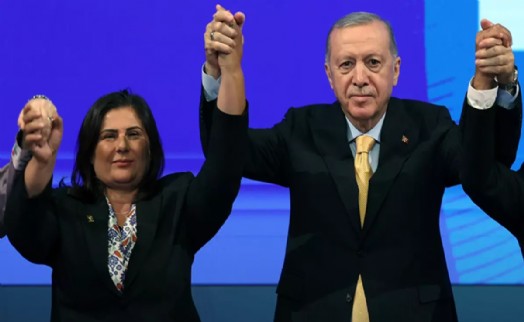 Özlem Çerçioğlu sessizliğini bozdu: 'Zaten Cumhurbaşkanımıza uzak bir belediye başkanı değildim'