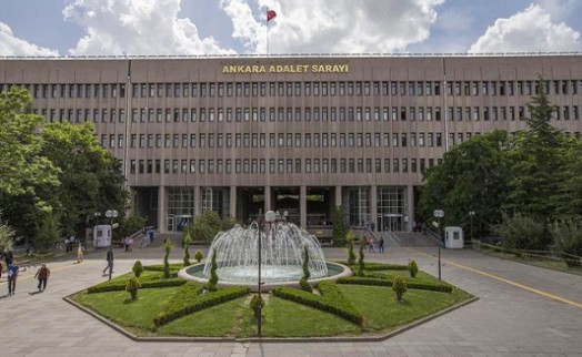 Sahte e-imza ile sınav sonucu değiştirilen şüphelinin dosyası kabarık çıktı!