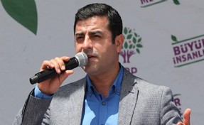 Selahattin Demirtaş sessizliğini bozdu: Cezaevinden mesaj yolladı
