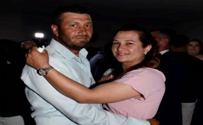 Serinlemek için girdiği gölette boğuldu