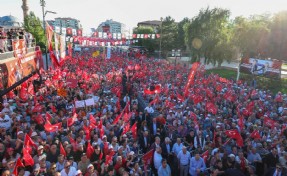 Sivas’ta tarihi kalabalık: Özgür Özel'den ittifak sözleri