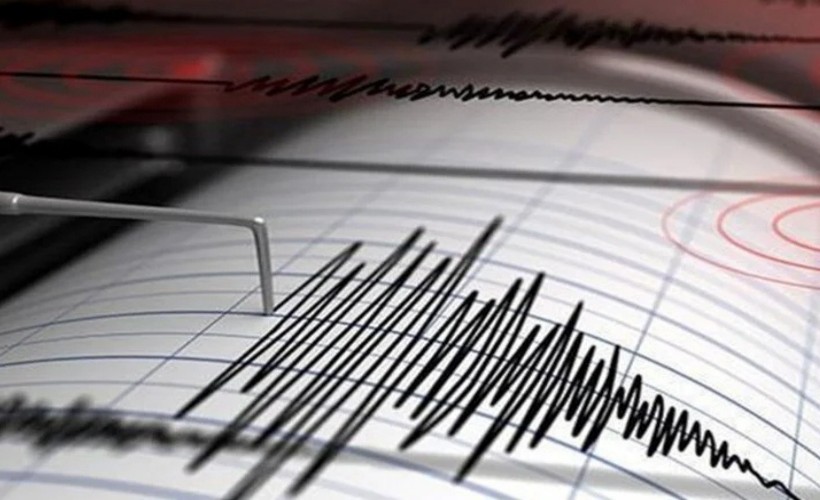Balıkesir'de 6.1 büyüklüğünde deprem... İzmir'de de hissedildi!