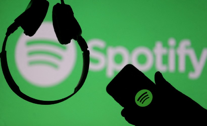 Spotify'ın dengesini bozduk: Türk listeler için rüşvet iddiası!
