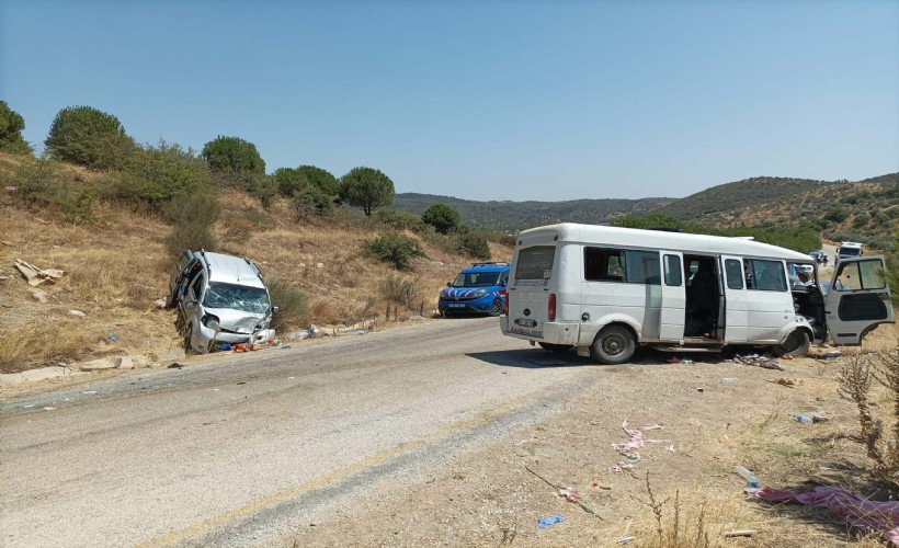 Tarla dönüşü akıl almaz kaza: 3'ü ağır 8 yaralı