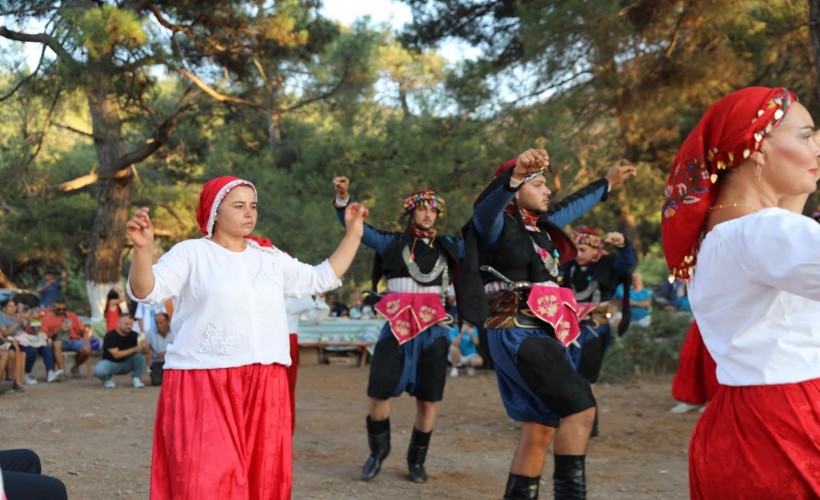 TeosFest 2025 Orhanlı Köy Şenliği ile sona erdi