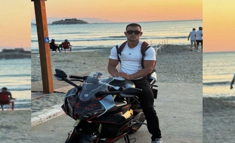 Traktörle çarpışan 20 yaşındaki motosiklet sürücüsü Kemal hayatını kaybetti