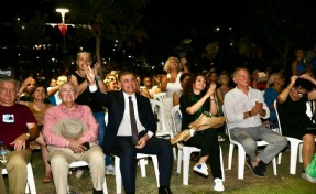 Tugay, Alaybey Mahalle Şenliği’ne katıldı